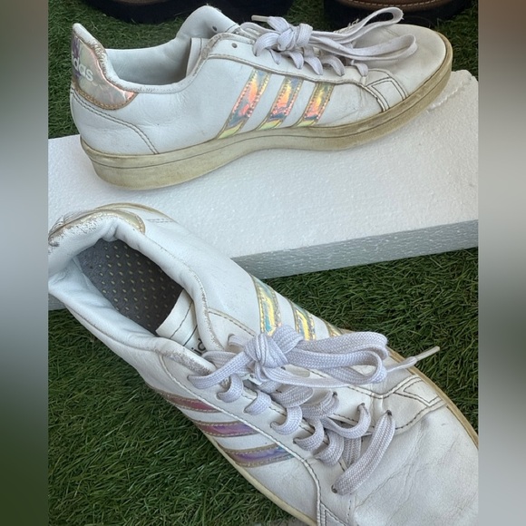 Adidas 7.5 White Iridescent Stripe Sneakers - Picture 6 of 9